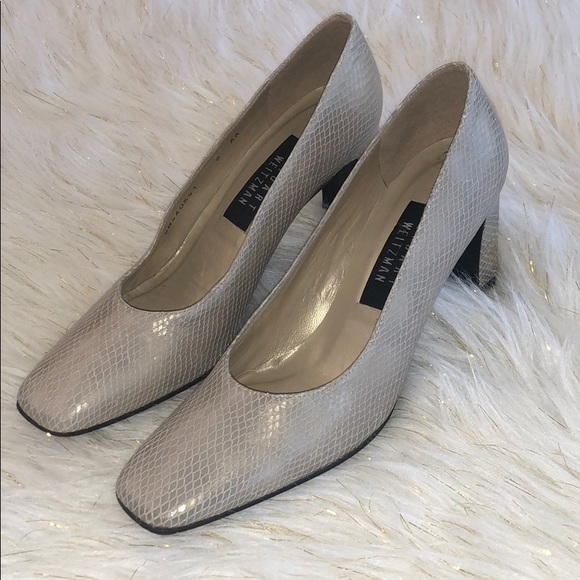 Stuart Weitzman Snakeskin Heels ✨ - Picture 1 of 8